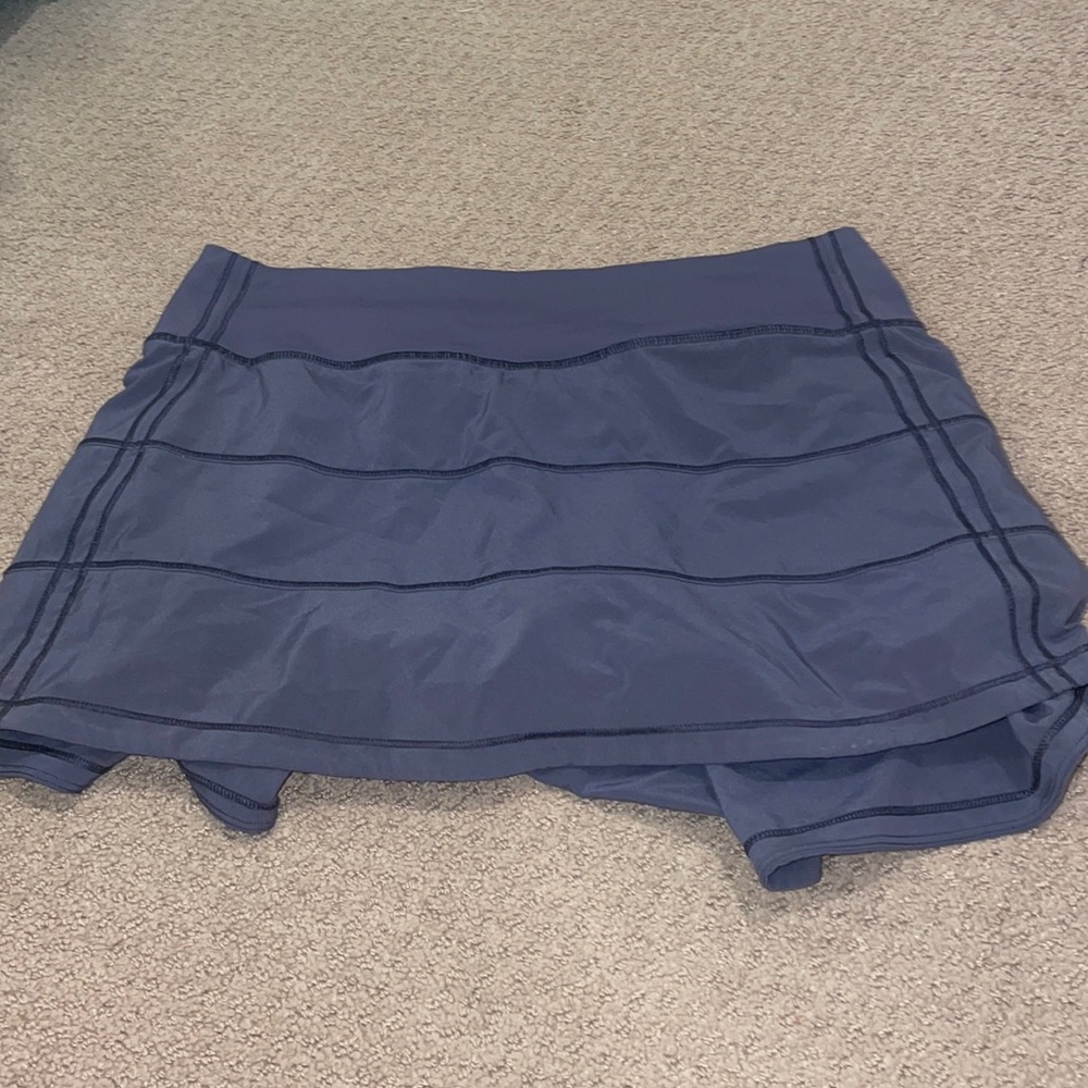 Lululemon pace rival skirt